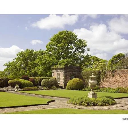 Royds Hall Leeds (West Yorkshire)